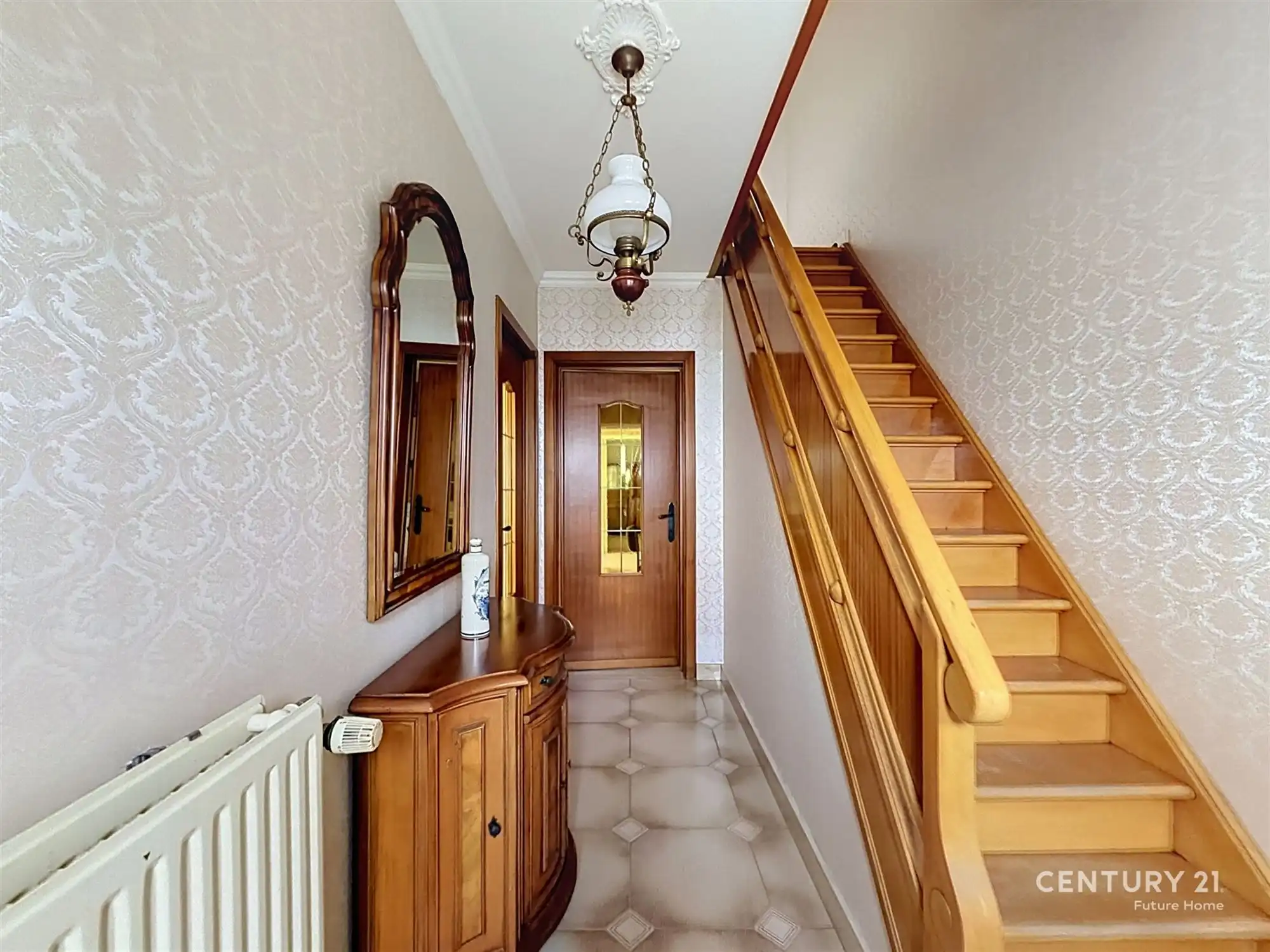 Goed onderhouden woning met veel potentieel foto 11