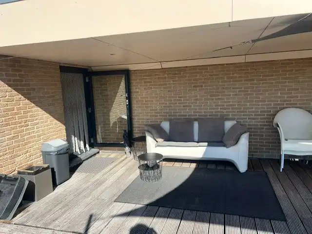 Stijlvolle penthouse te huur aan de Norbertinessenlaan in Neerpelt - Geniet van moderne luxe met 2 slaapkamers en parkeerplaats! foto 10
