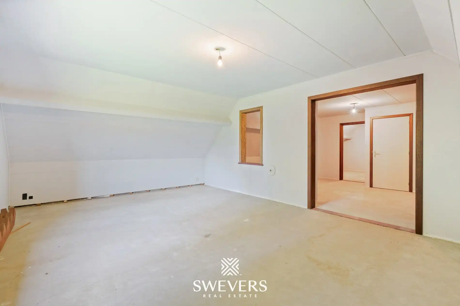 Open bebouwing op 4.010 m² rustig gelegen met flexibele indeling en sterke bouw in Paal foto 13