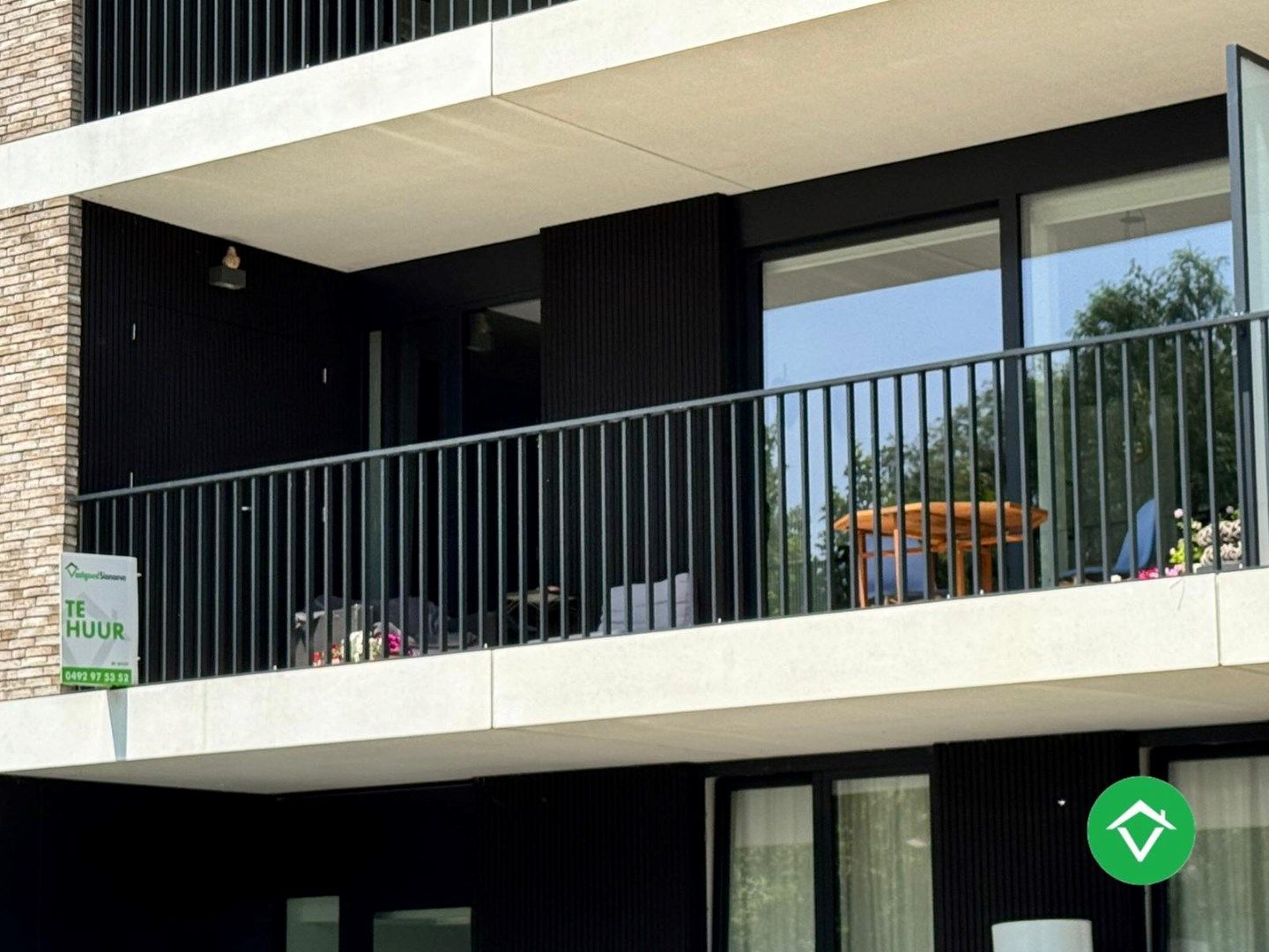 Modern 1-slaapkamerappartement met ruim terras aan de Vaartdijk in Brugge – EPC A foto 2
