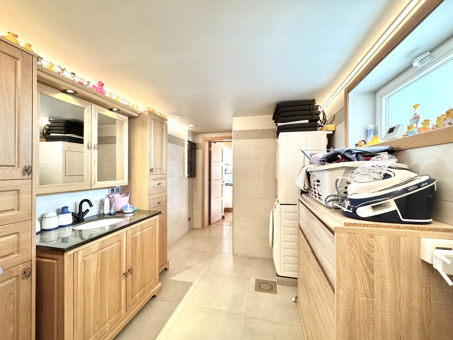 RUIME VRIJWONING | 4 KAMERS | GARAGE | TUIN | EPC 250 | 440 M² foto 14