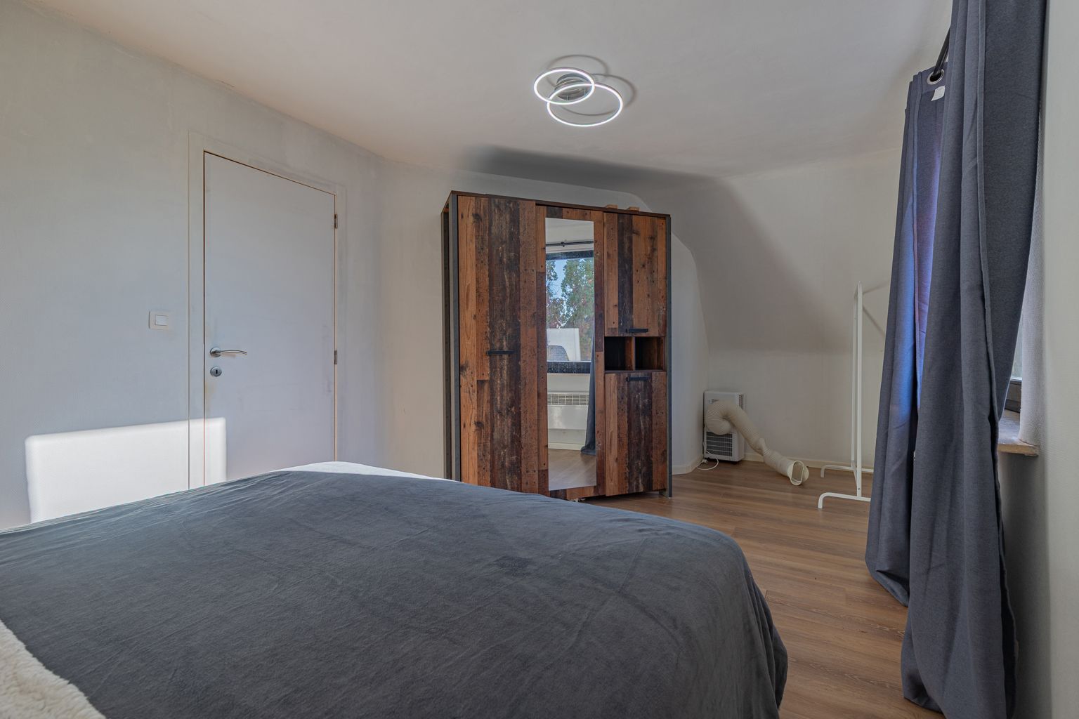 Charmante villa met 3 slpk, garage en zuidwest gelegen tuin foto 13