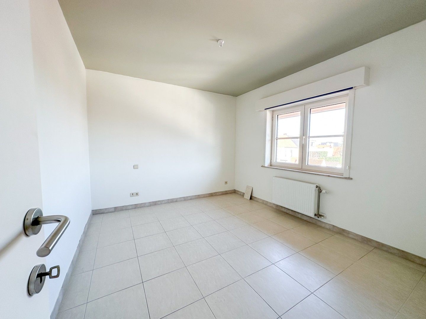 Lichtrijk 2 slaapkamer appartement foto 8
