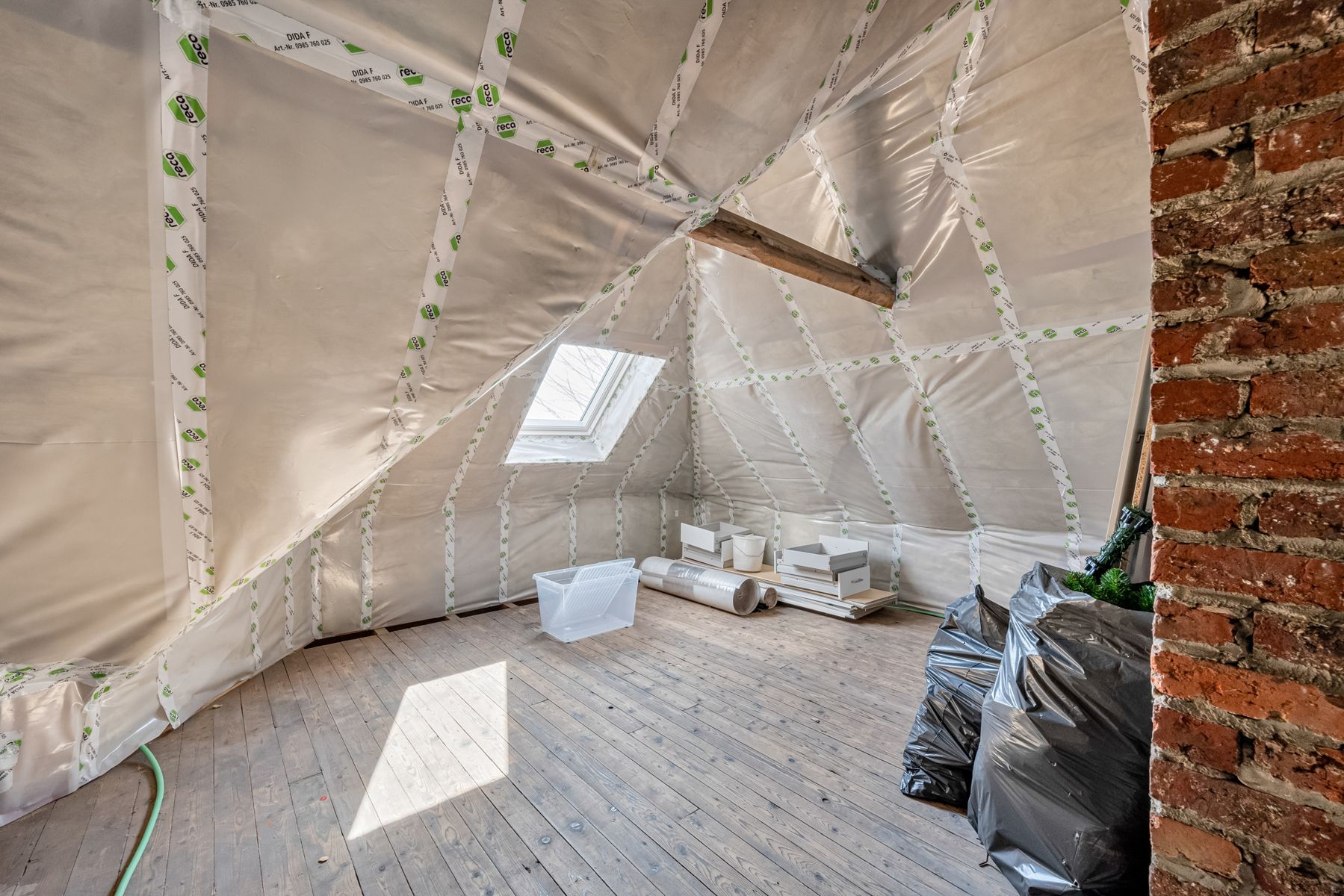Gezellige woning met tuin en ruimte voor zelfstandigheid foto 15