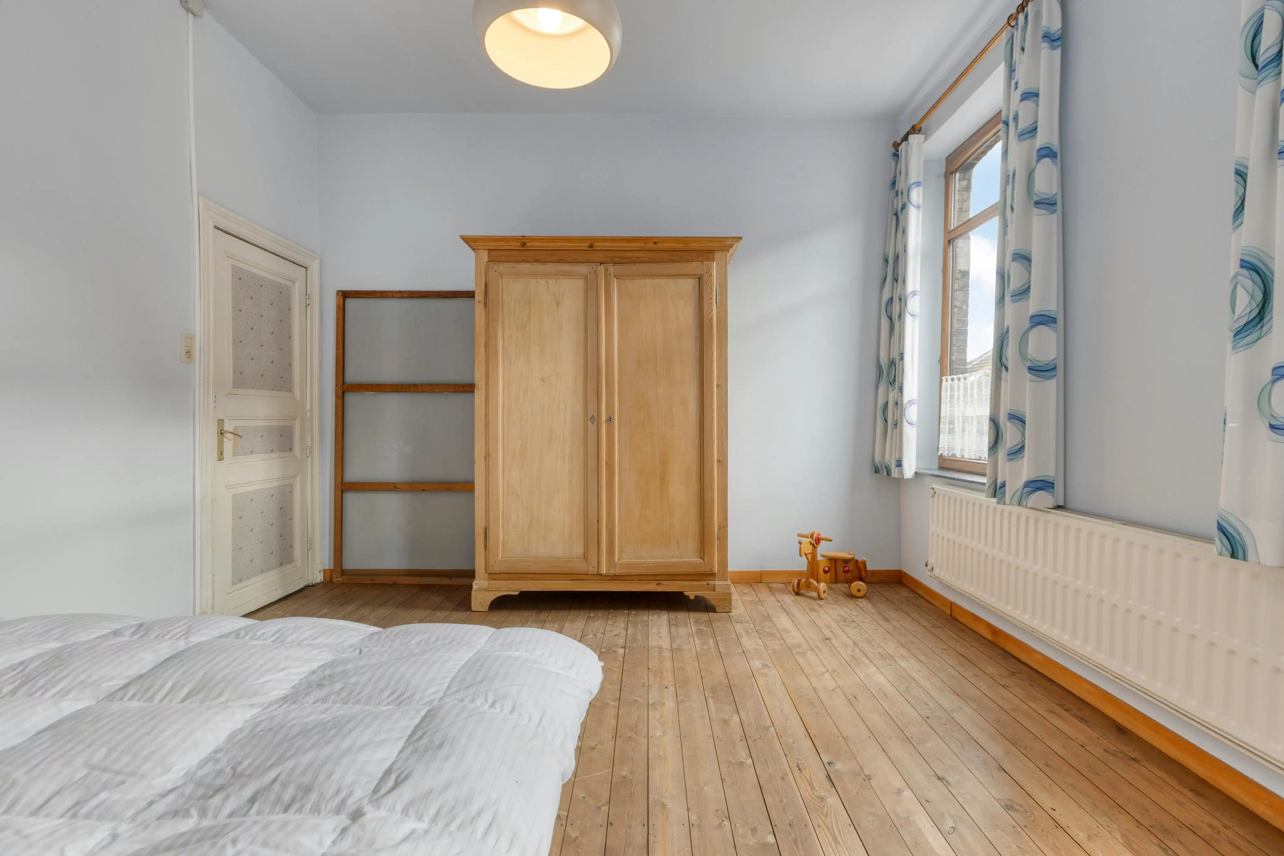 Instapklare stadswoning met 3 slaapkamers in Runkst foto 16