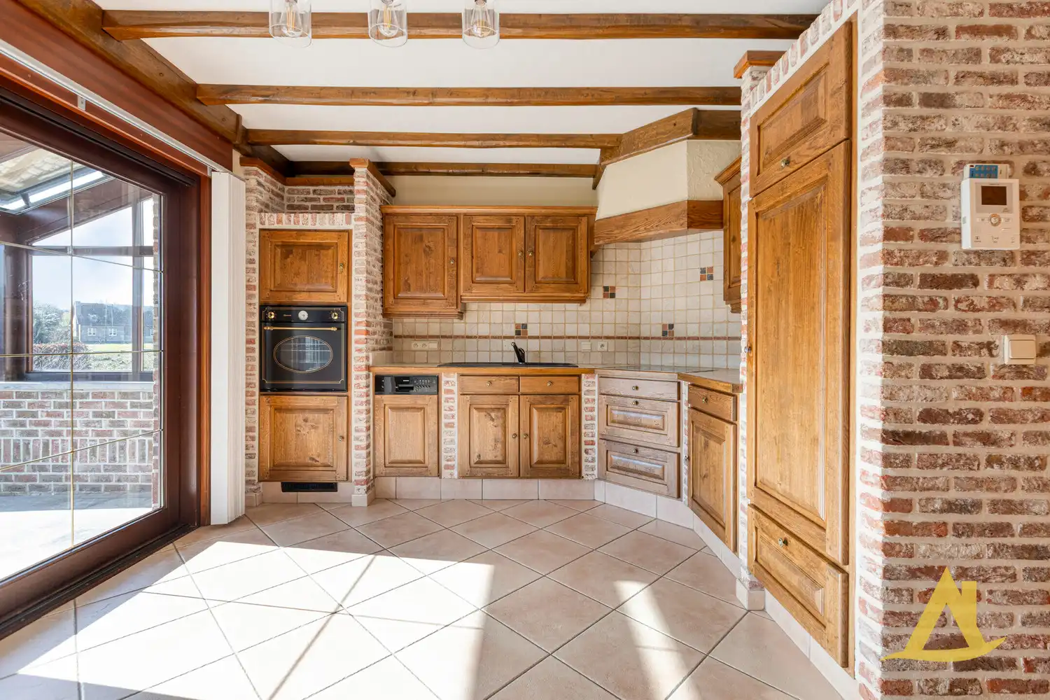 LANDELIJKE WONING IN EEN RUSTIG STRAATJE TE BEKKEVOORT! foto 10