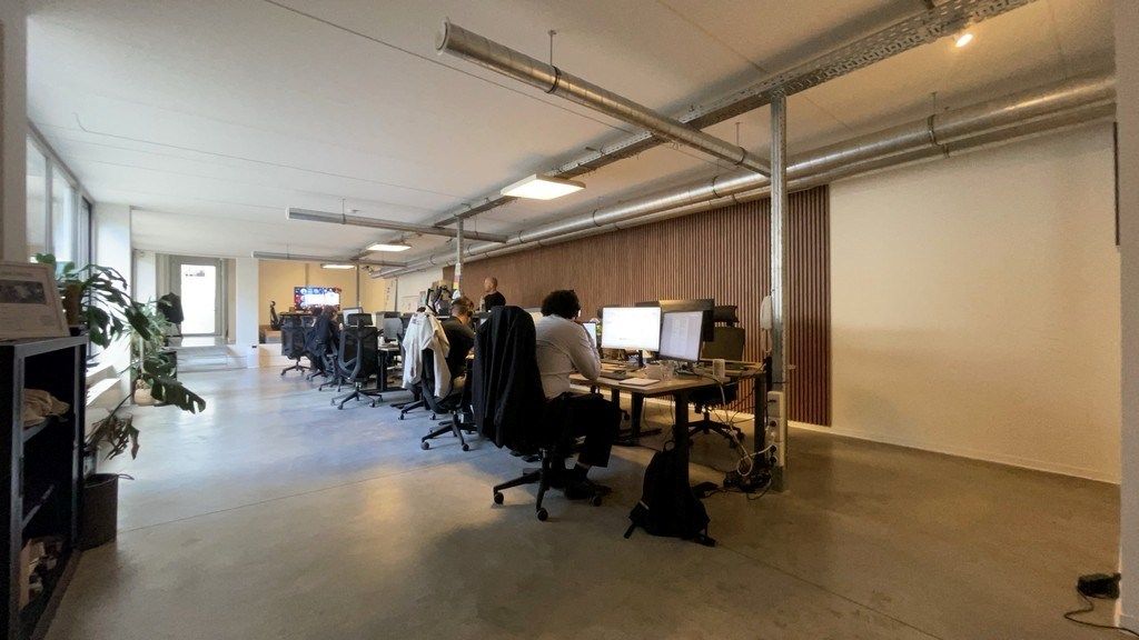 Gelijkvloers kantoor te huur aan het Zuid in Antwerpen foto 6