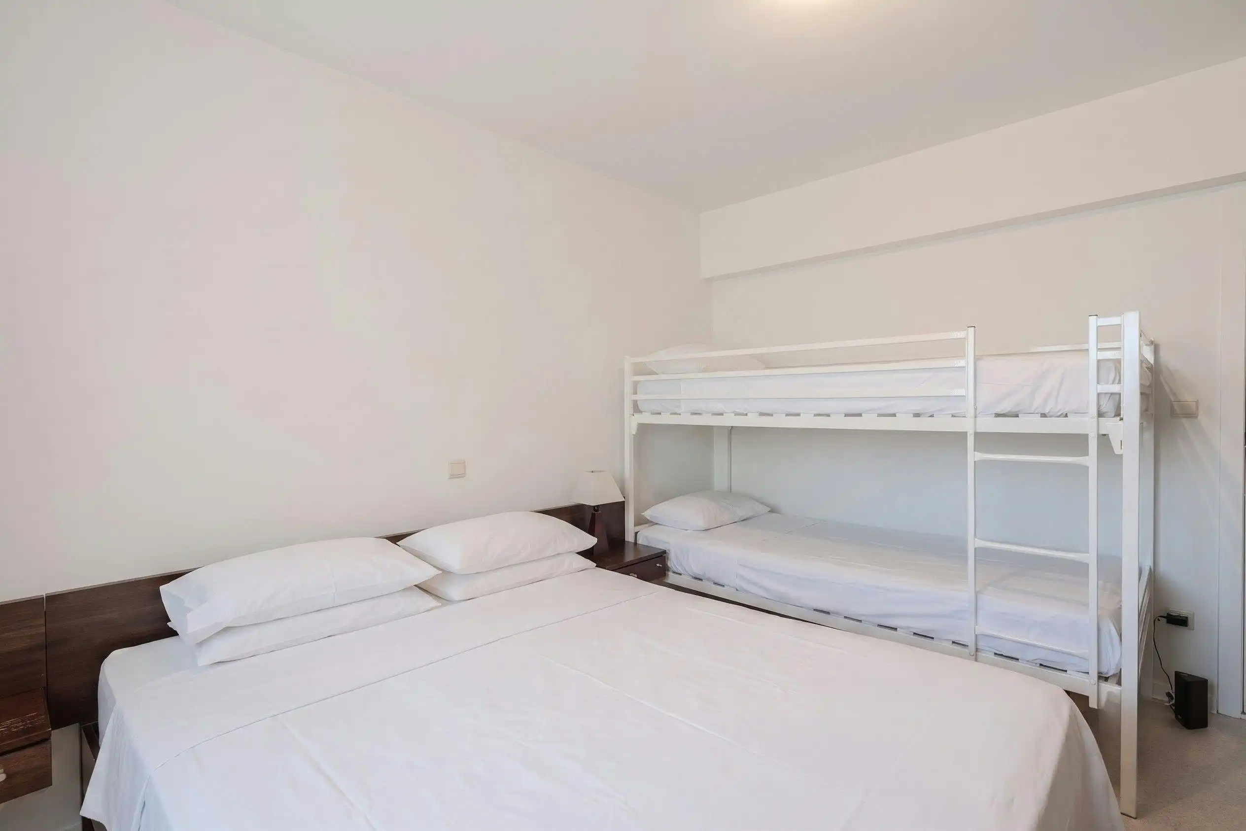 Instapklaar appartement met 2 slaapkamers en zijdelings zeezicht! foto 13