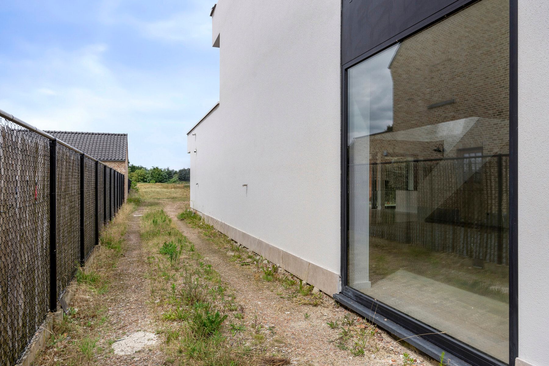 Moderne nieuwbouw villa met strak design ZONDER BTW  – nog verder af te werken naar eigen smaak! foto 6