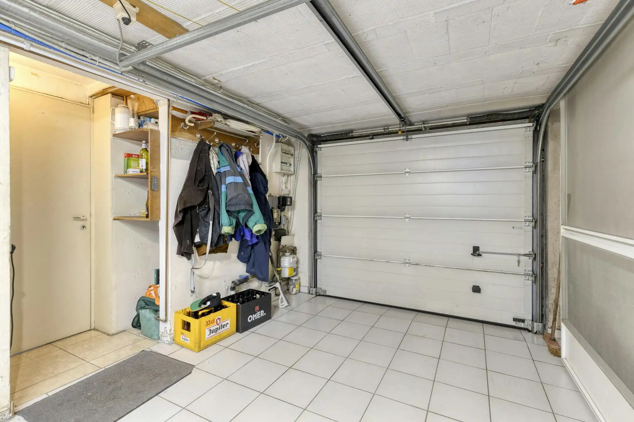Ruime halfopen woning met 4 slaapkamers op 558m² te Veurne. foto 27