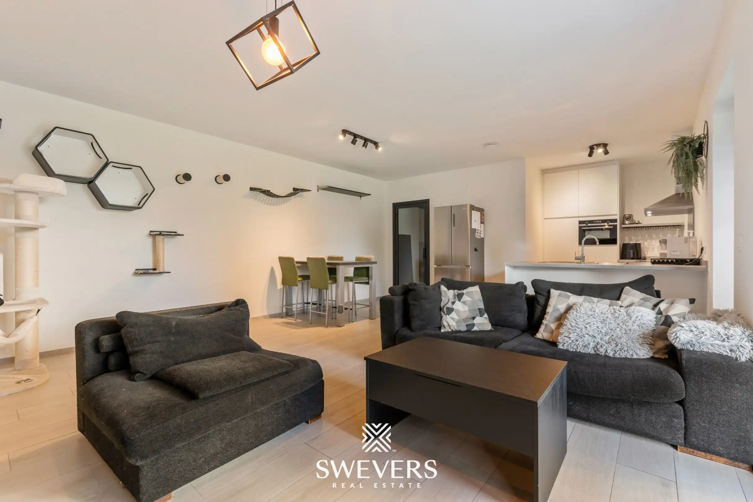 Instapklaar, energiezuinig gelijkvloers appartement (99 m²) met garage en kelders in het pittoreske Bolderberg foto 5