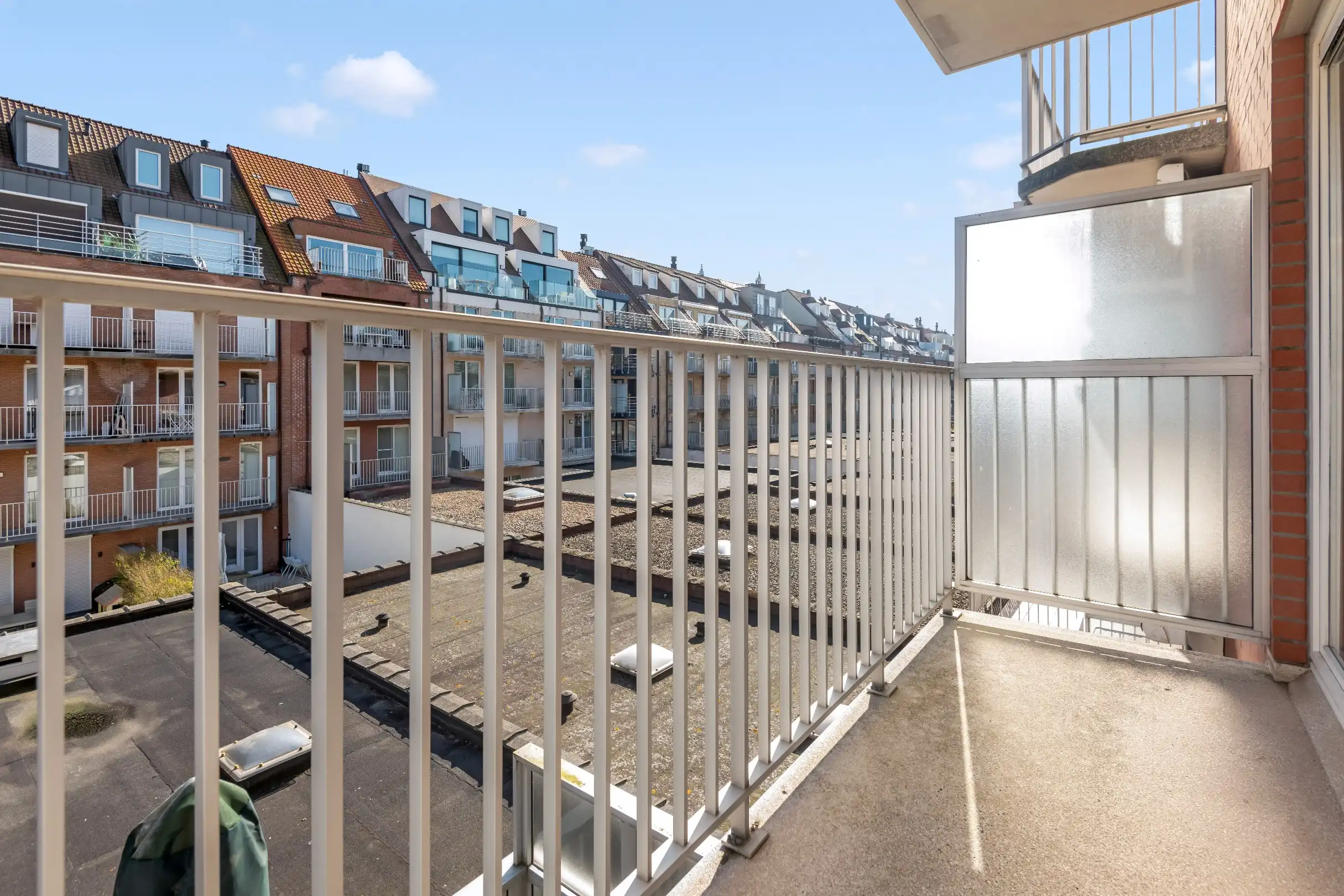 Gemeubeld appartement met zicht op het Zegemeer - inclusief inpandige garage. foto 16