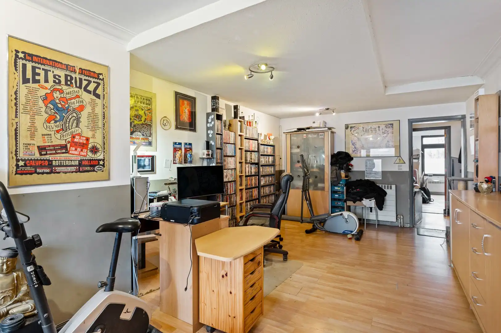 Ruim en lichtrijk 2-slaapkamerappartement in Schoten foto 4