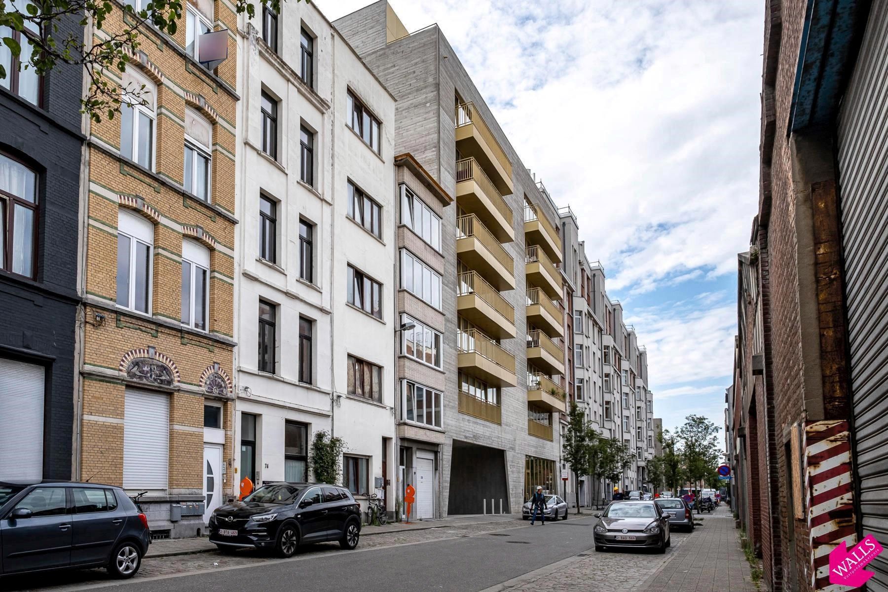 één slaapkamer appartement met koer foto 12