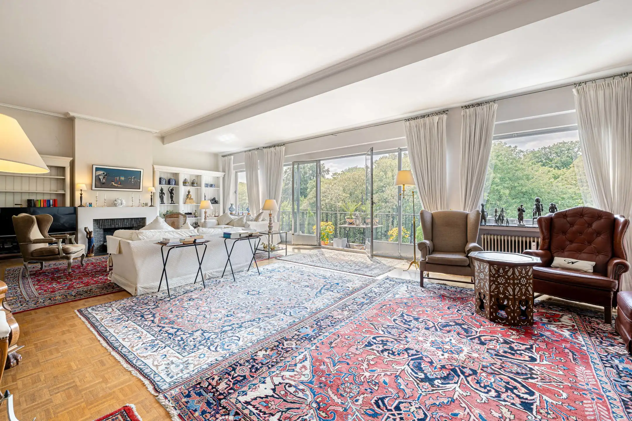 Ruim luxeappartement met uitzicht op Ter Kamerenbos foto 2