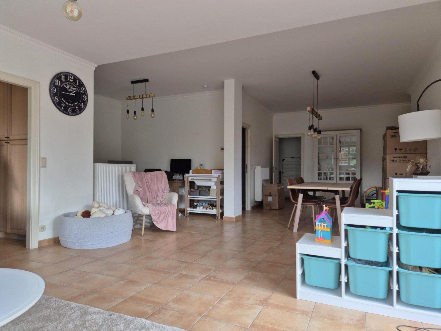 Gelijkvloers appartement met 2 slaapkamers, terras en tuin. foto 7