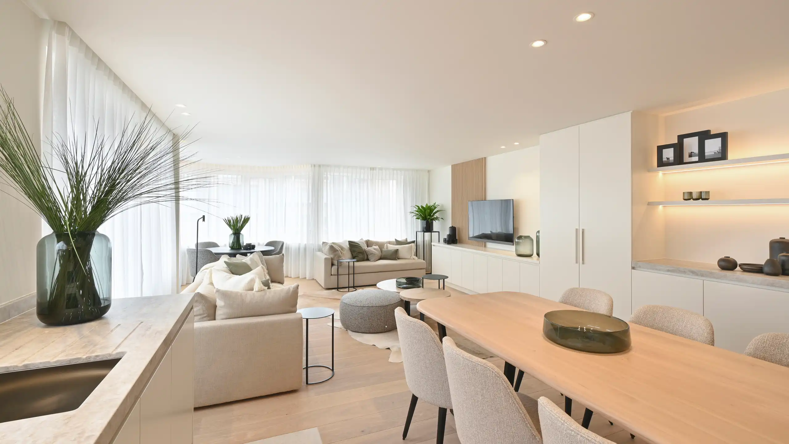 Schitterend hoekappartement, gelegen in centrum Knokke. foto 9