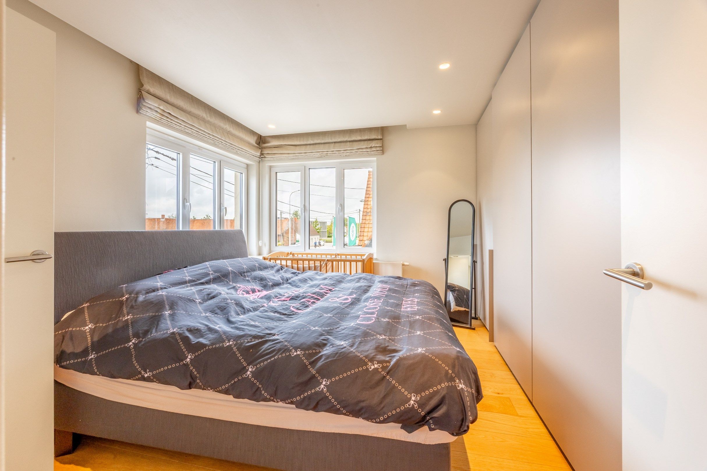Unieke en recent gerenoveerde woning foto 14