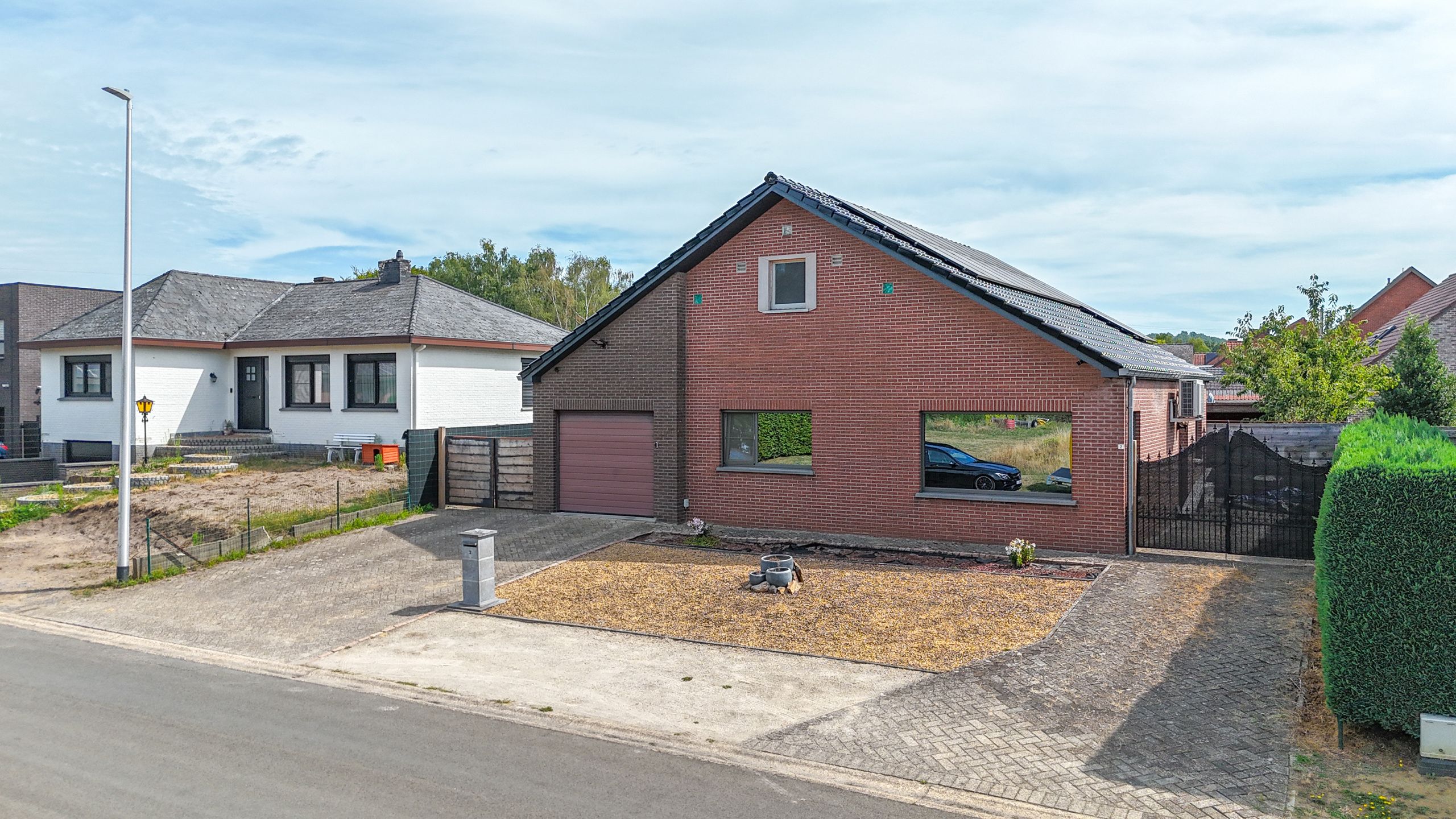 Instapklare gezinswoning met 4 slpks en mooie verzorgde tuin foto 26