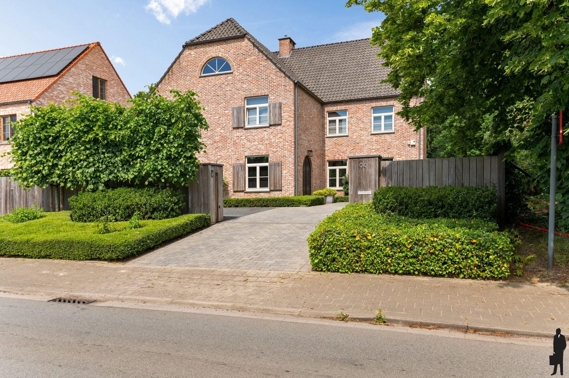 Villa met prachtige tuin, zwembad en poolhouse! foto 5