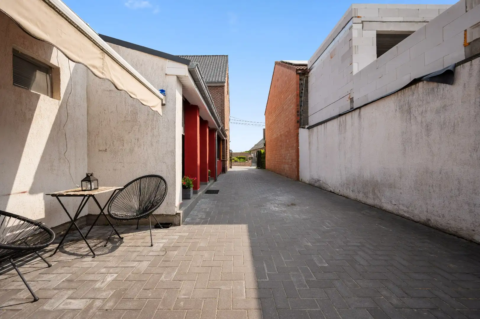 Instapklare gezinswoning met 4 slpks en ruime zuidwestgerichte tuin foto 28