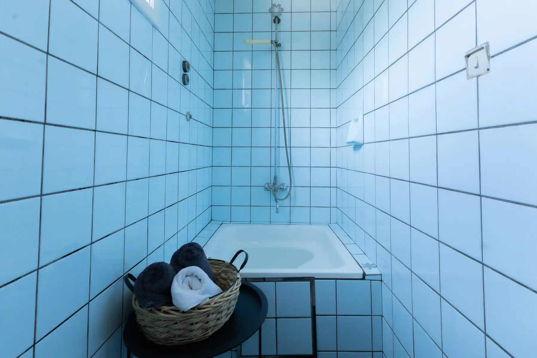 Te renoveren woning met garage en tuin in Sint-Niklaas foto 16
