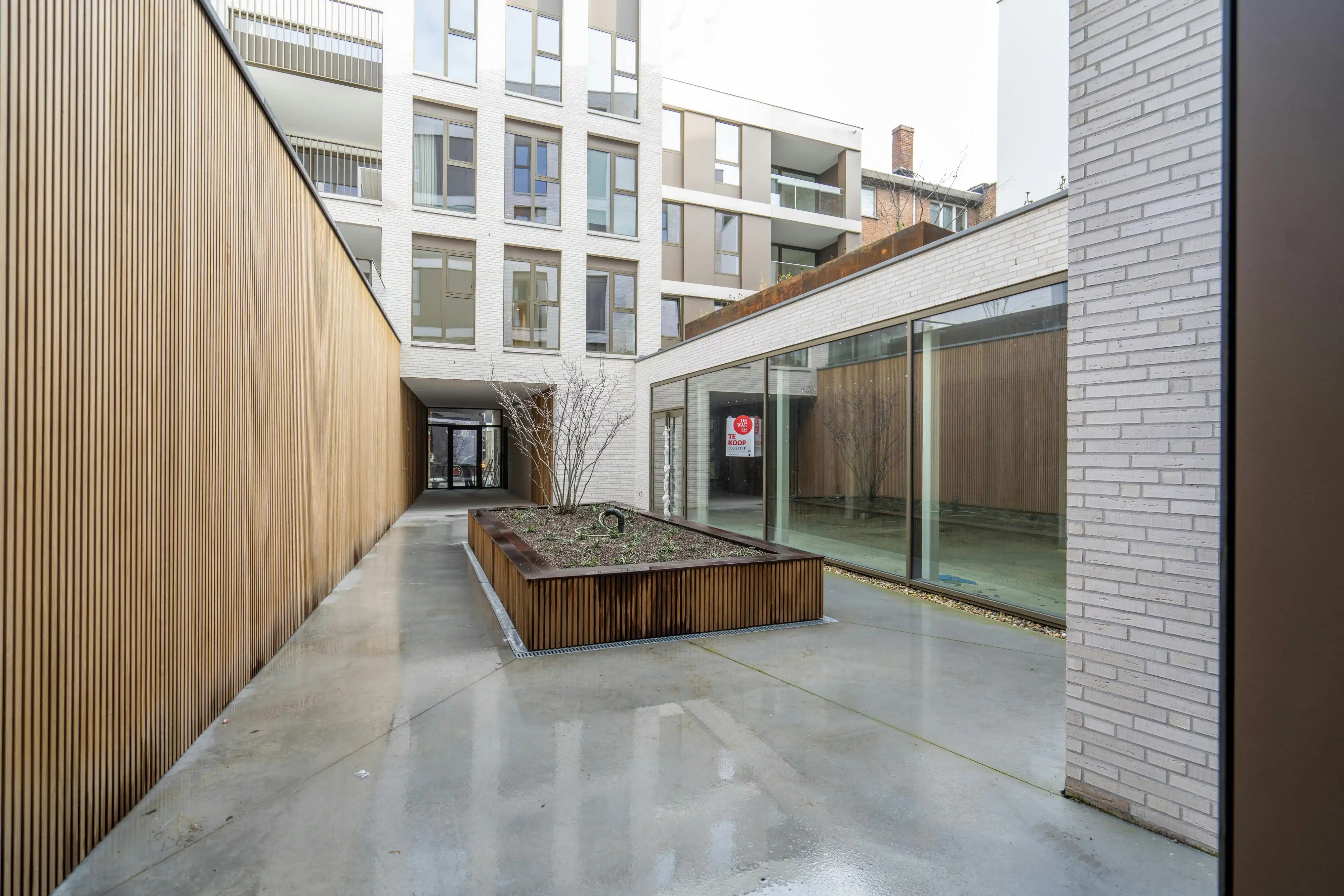 Kwalitatief tweeslaapkamerappartement in centrum Kortrijk! foto 13