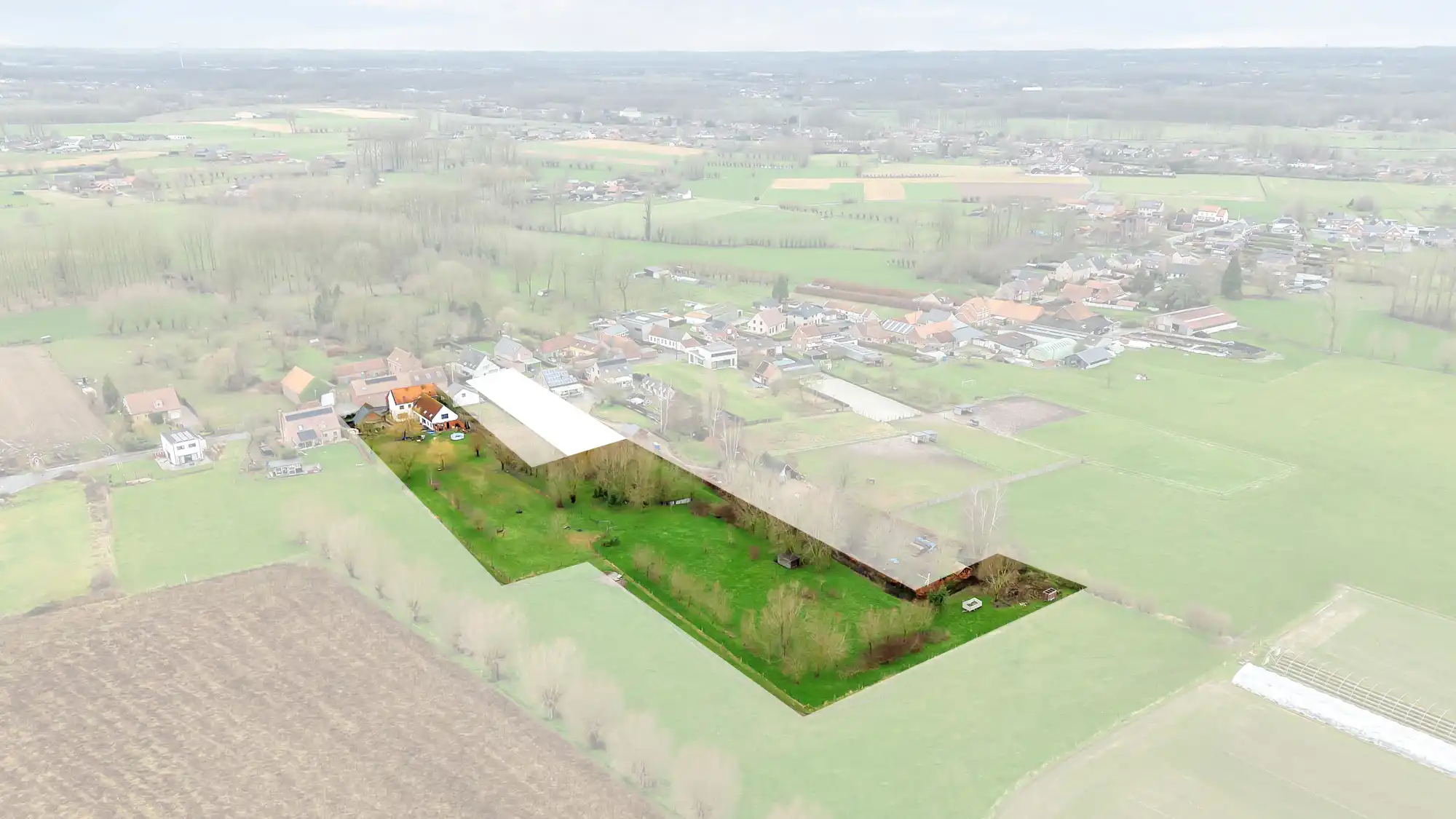 Landelijke woning met ruime weide op 1 ha foto 3