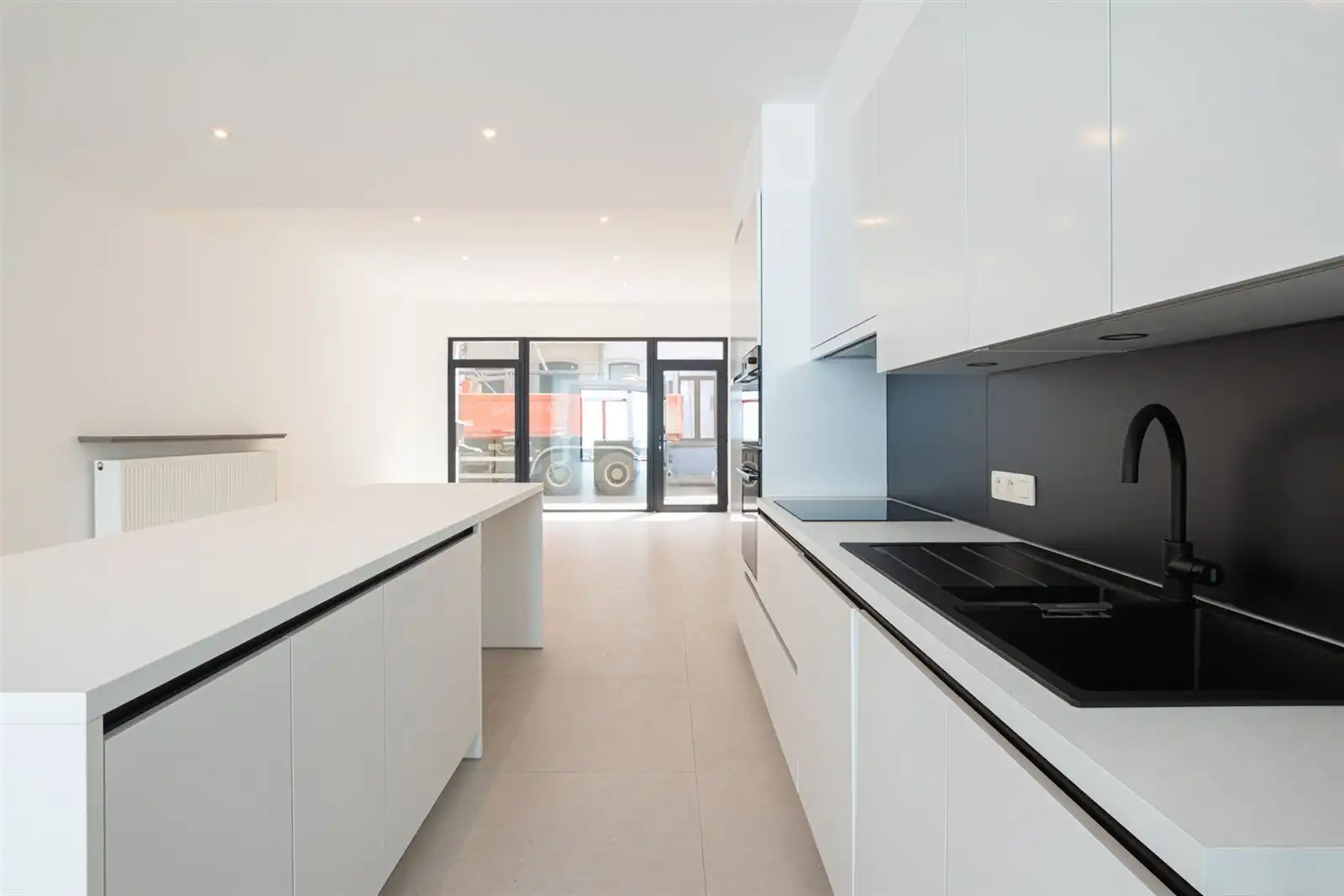 Gerenoveerde woning in centrum Zottegem. foto 3