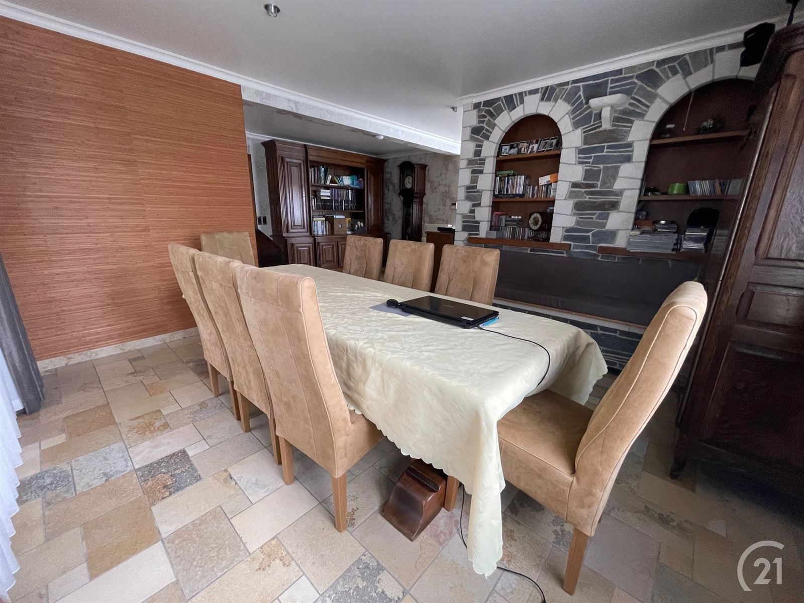 Ruime villa met prachtig zicht op 10are53 foto 8