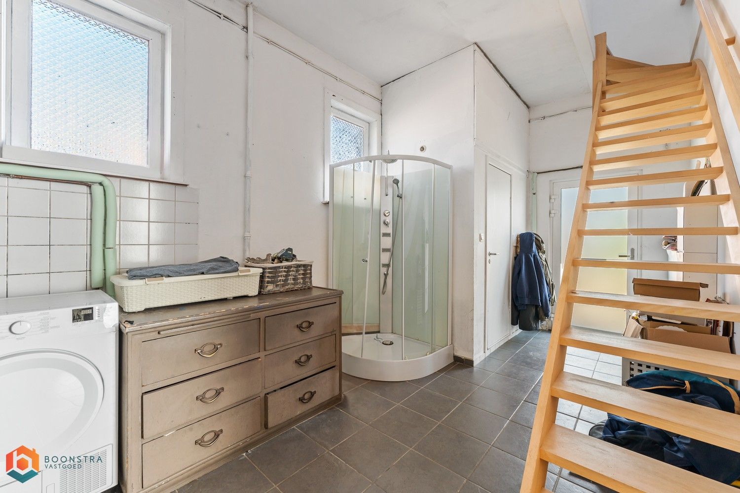 Instapklare woning met 4 slpkrs, tuin en zwembad te Sint-Katelijne-Waver foto 9