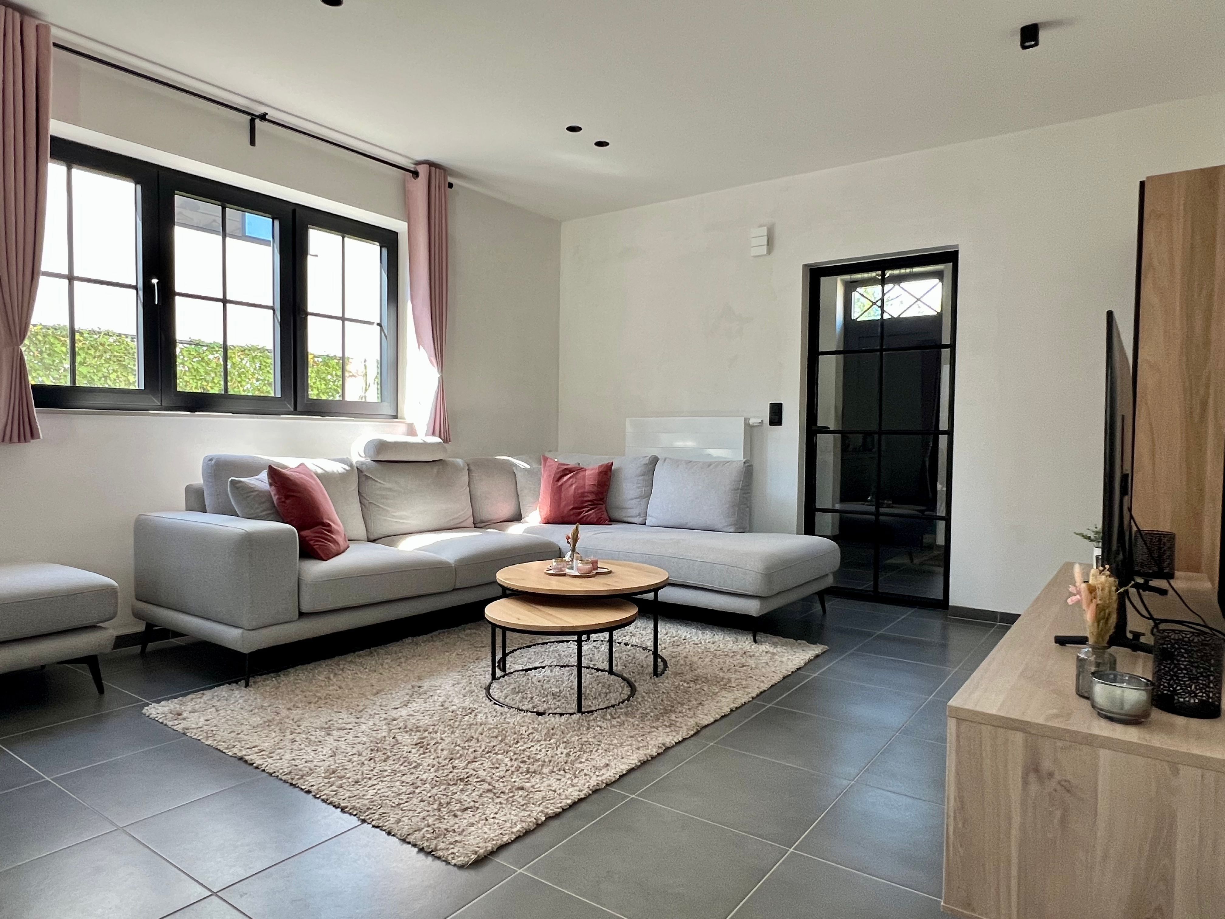 Haflopen nieuwbouwwoning met 3 ruime slaapkamers, oprit, carport, zonnige tuin, ... foto 7