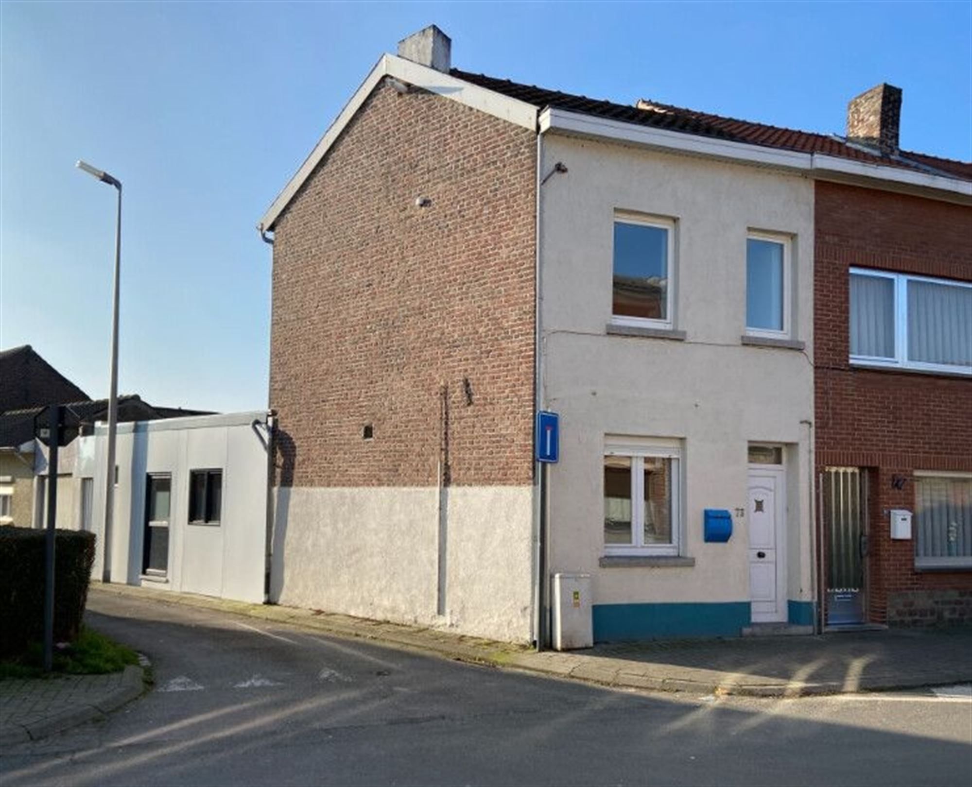 WONING MET 2 SLKS TE HUUR IN TONGEREN foto {{pictureIndex}}