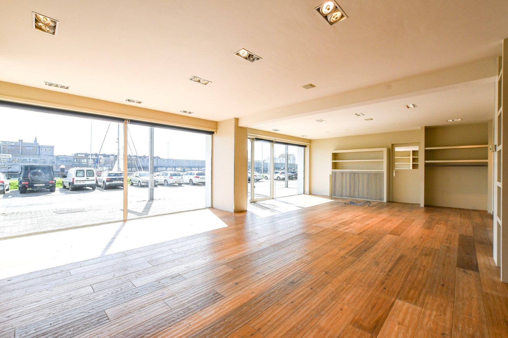 Veelzijdig appartement (115m²) aan de jachthaven te Zeebrugge met ruime garagebox foto 2