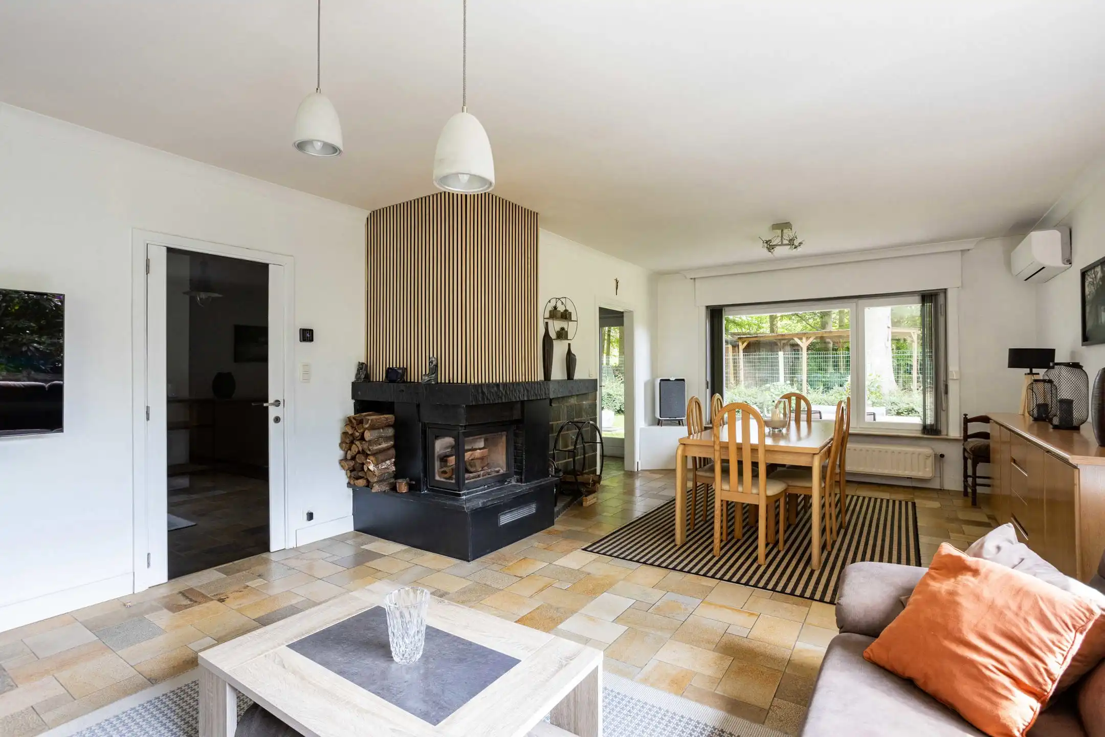 Te moderniseren bungalow met bos in Louise-Marie foto 6
