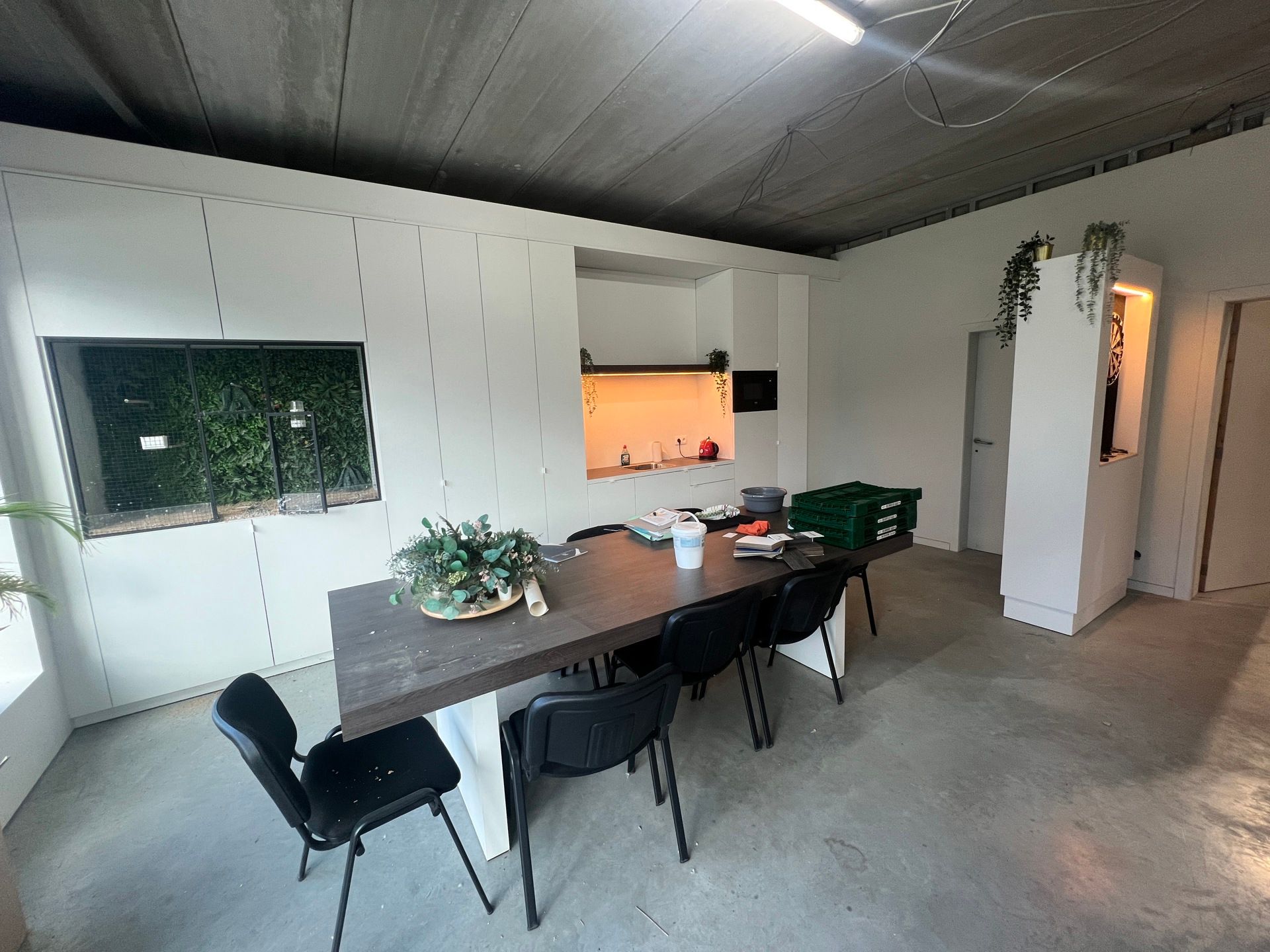 RECENTE KMO-UNIT VAN 385M²  foto 5