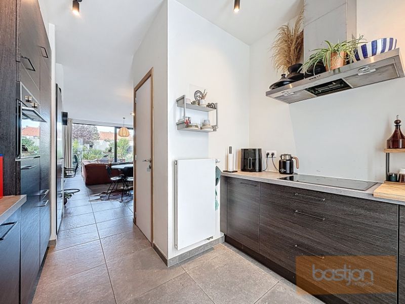 BEN (BIJNA ENERGIE NEUTRAAL) WONING TE HUUR MET 3 SLAAPKAMERS EN TUIN foto 8