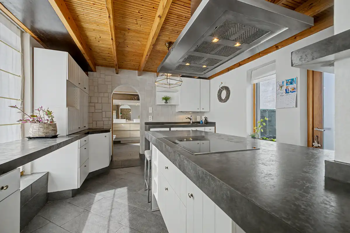 Instapklare charmante woning met zonnige binnentuin en garage. foto 7
