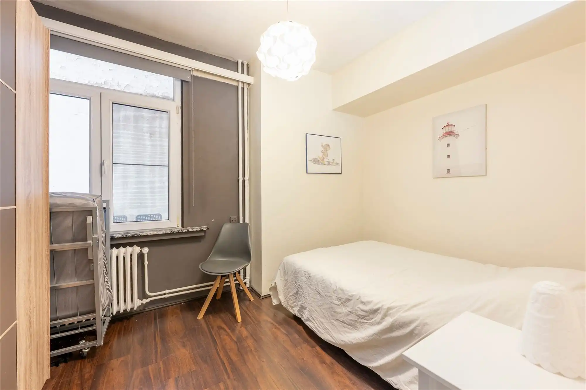 Gemeubeld appartement met 2 slk + terras foto 11