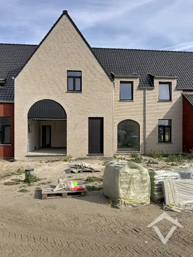 Nieuwbouwwoning met 4 slaapkamers en garage  te Westkerke foto 2