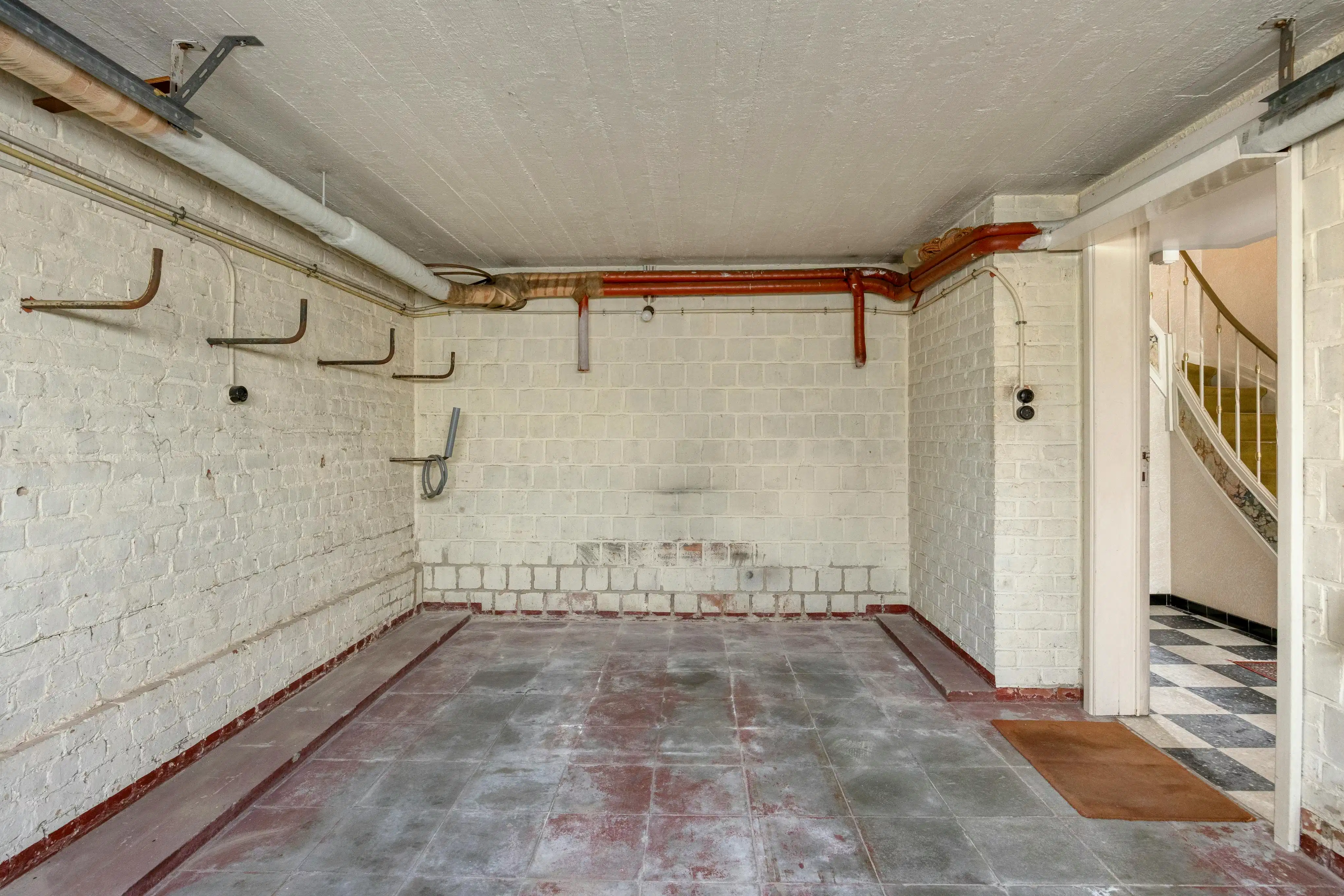 Charmante 2-gevelwoning met eindeloos potentieel op een groot perceel in Strombeek-Bever foto 17