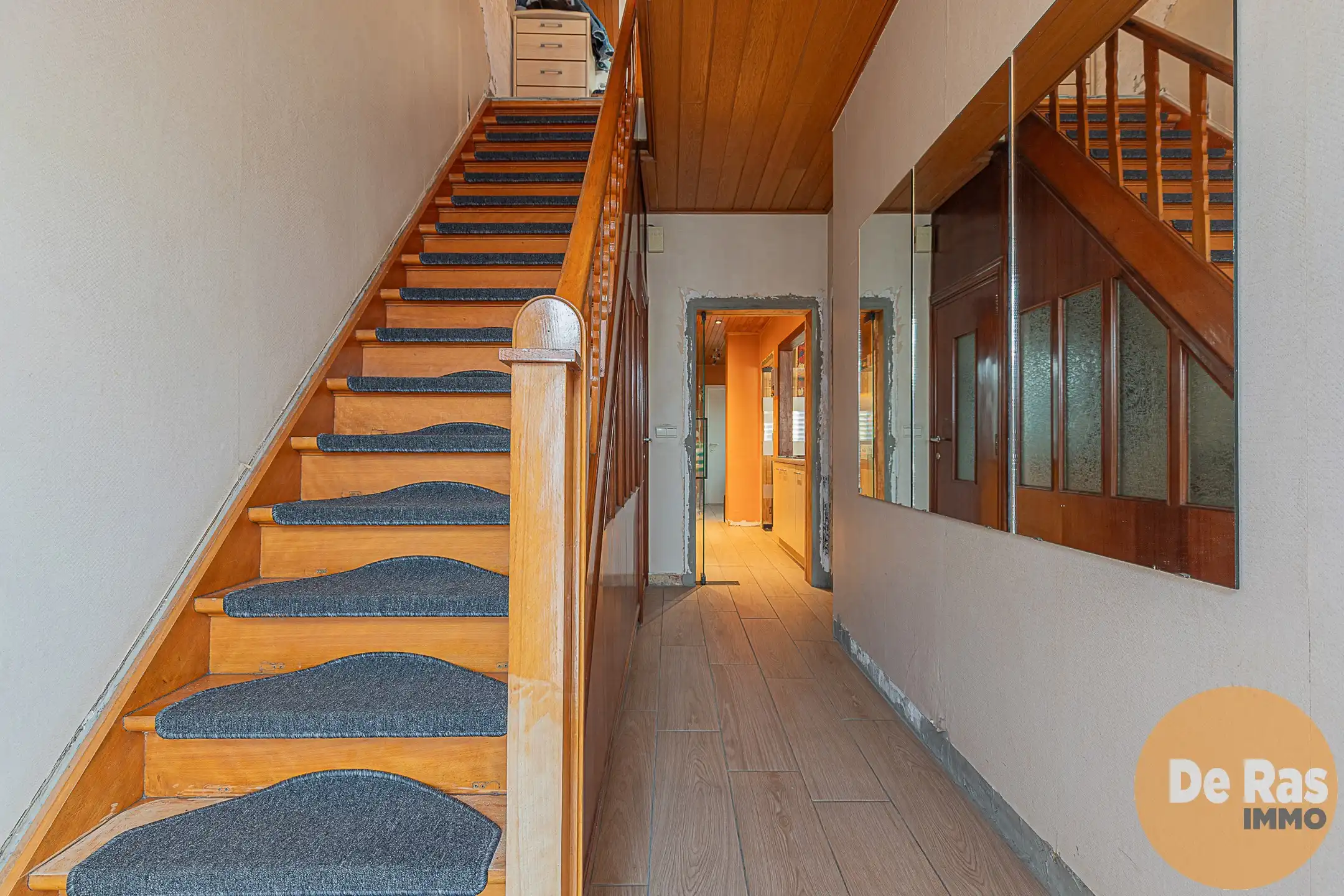 AAIGEM - Gezinswoning met 4 slk,tuin en garage op topligging foto 2