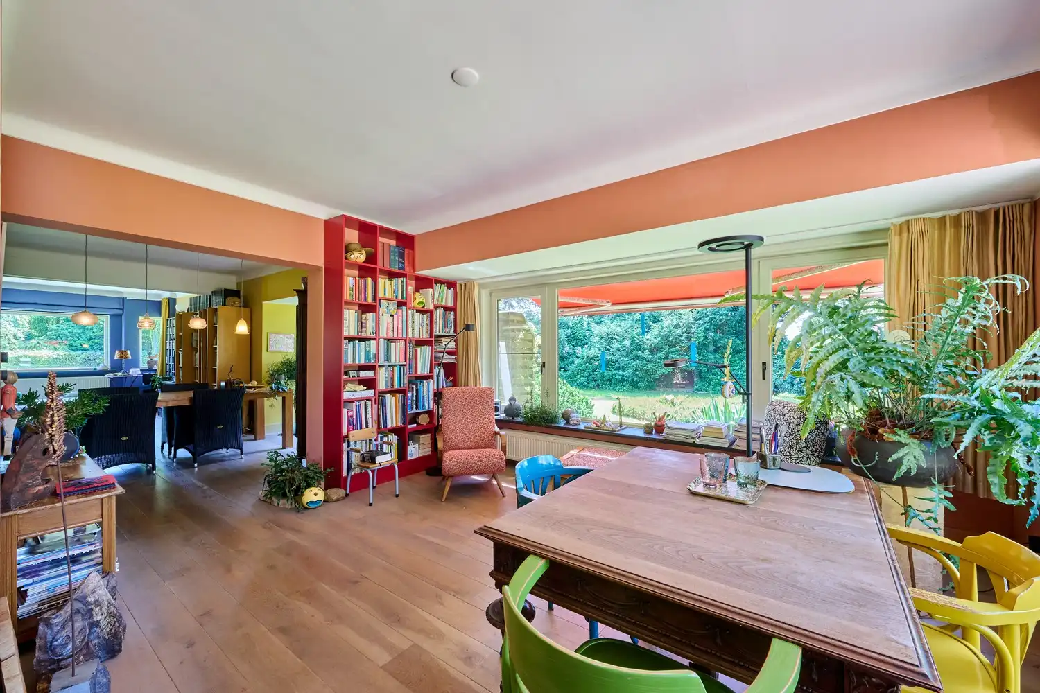 Charmante open bebouwing met prachtige tuin op toplocatie nabij het centrum en de Nederlandse grens foto 10