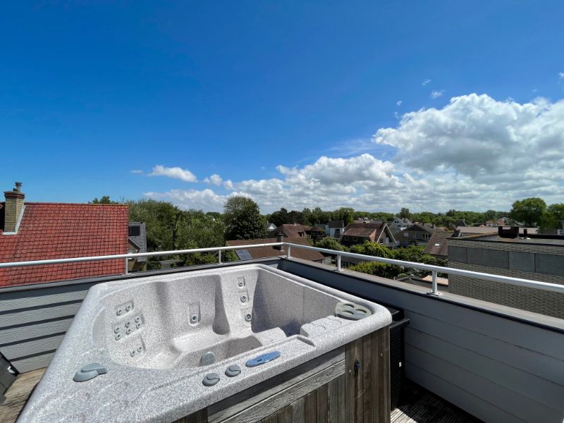 Luxueus Appartement met Groot Zonneterras in Oostduinkerke foto 14