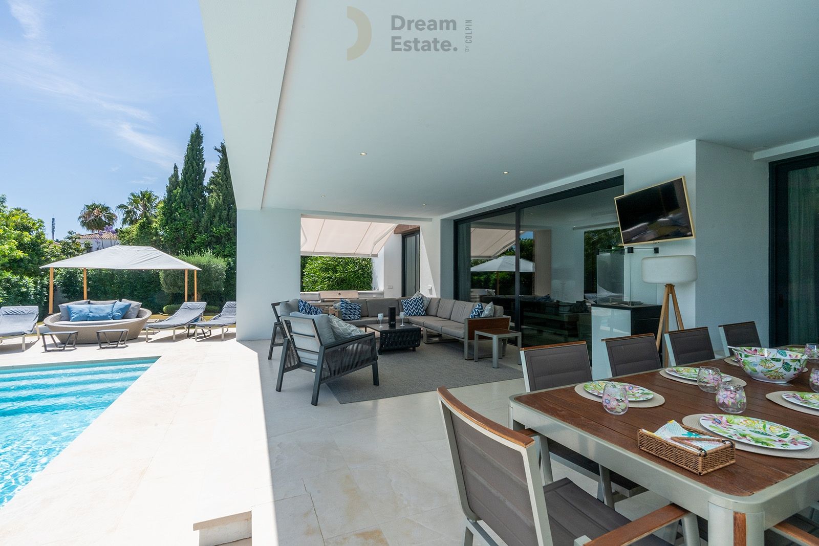 Moderne villa in de wijk El Paraiso, Estepona. foto 45