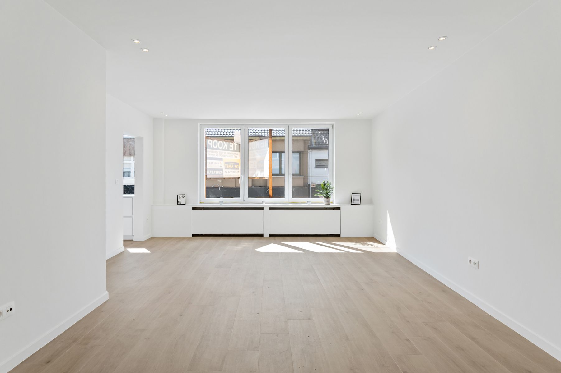 Gerenoveerd appartement met drie slaapkamers in centrum foto 7