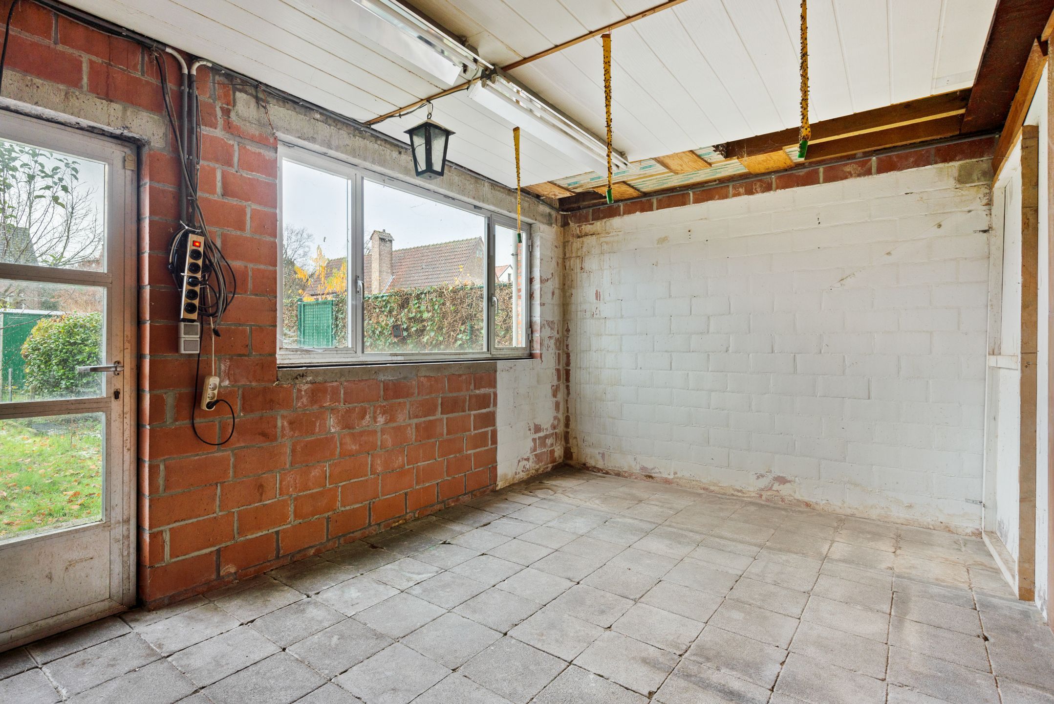 Halfopen woning met grote garage vlakbij centrum Kapellen ! foto 17