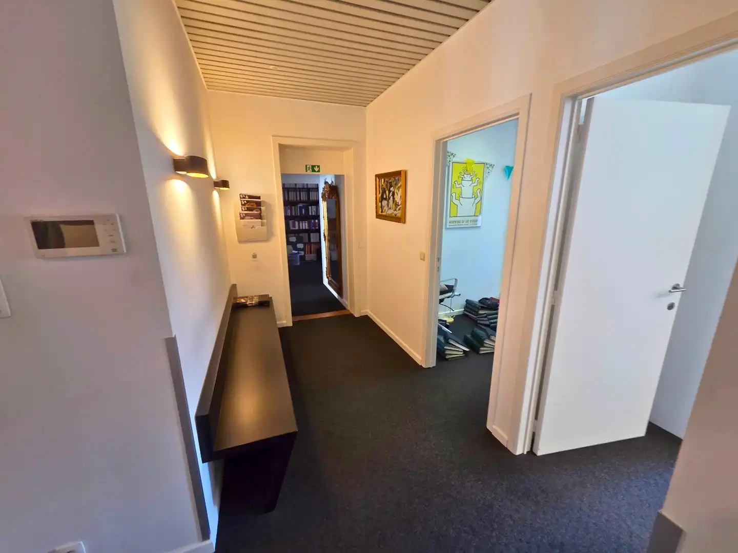 Kantoorruimte nabij de rechtbank van 325 m² foto 5