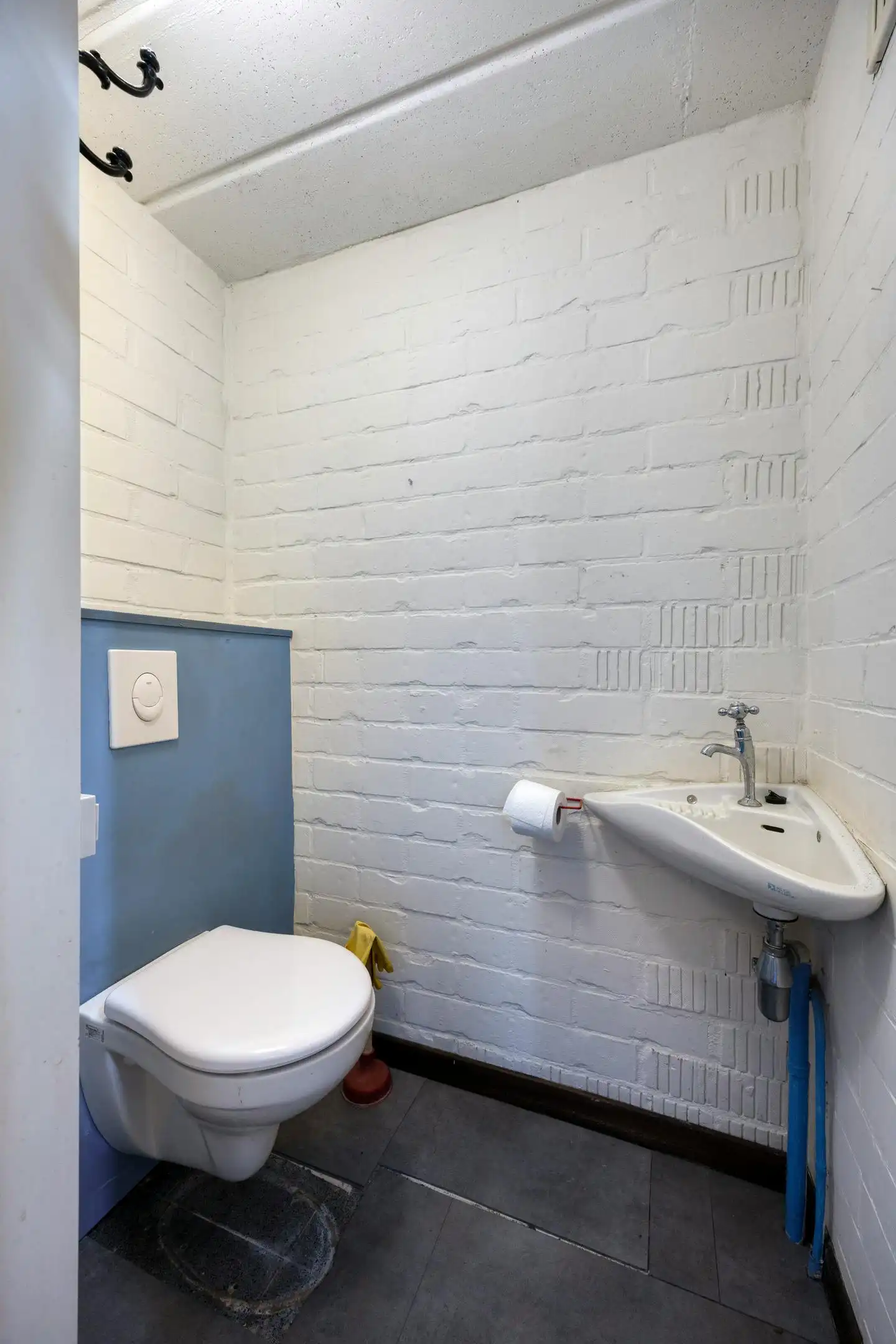 Halfopen bebouwing te Koop met 5 slaapkamers te Kalmthout! foto 8