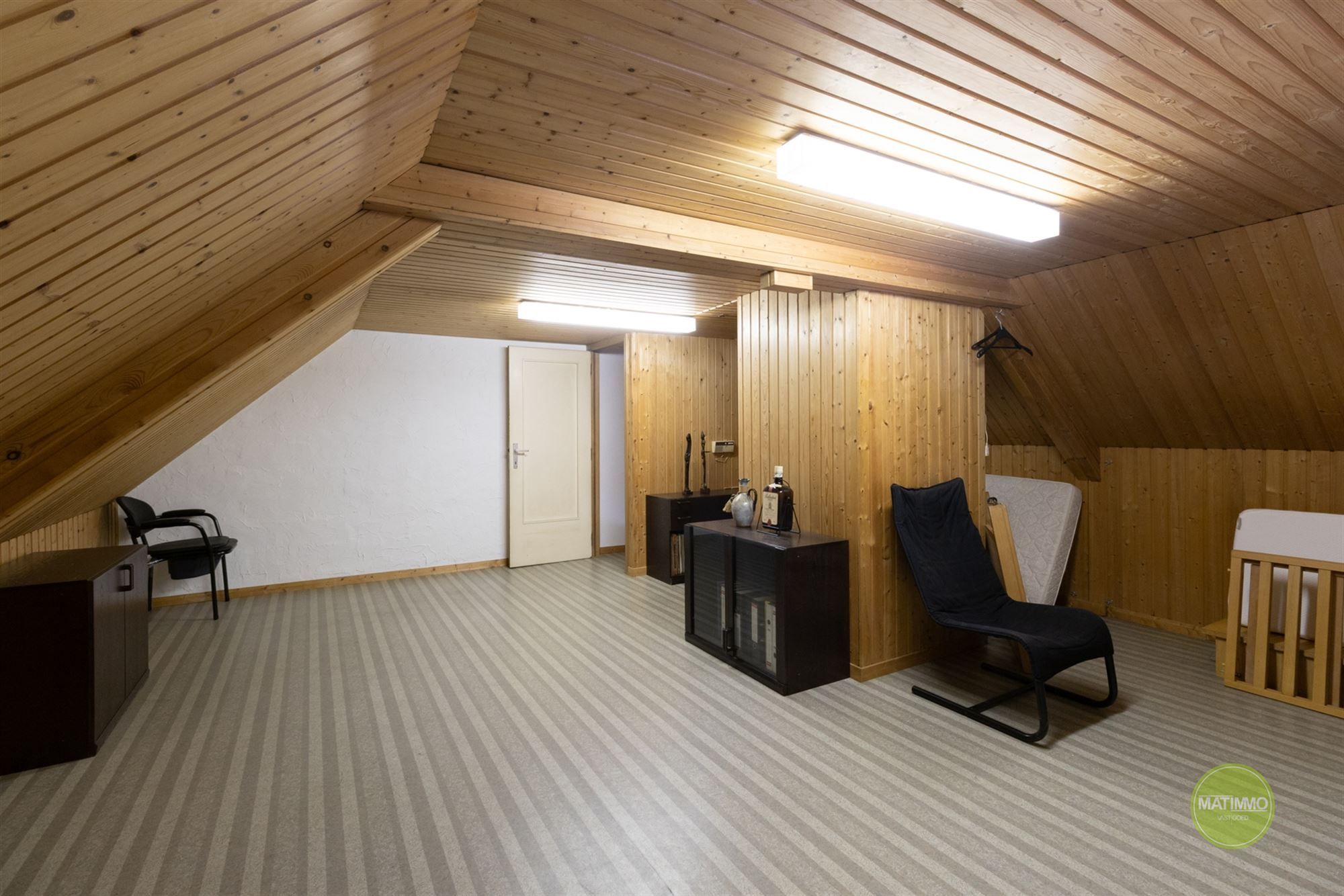 Moderne halfopen woning met 3 slaapkamers in rustig Mol foto 18